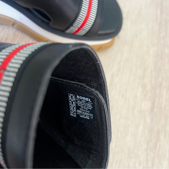 Sorel Joanie III Slide Sandals - Picture 8 of 10